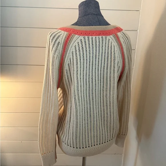 Talbots Tipped V-Neck Sweater Like new - Picture 5 of 8